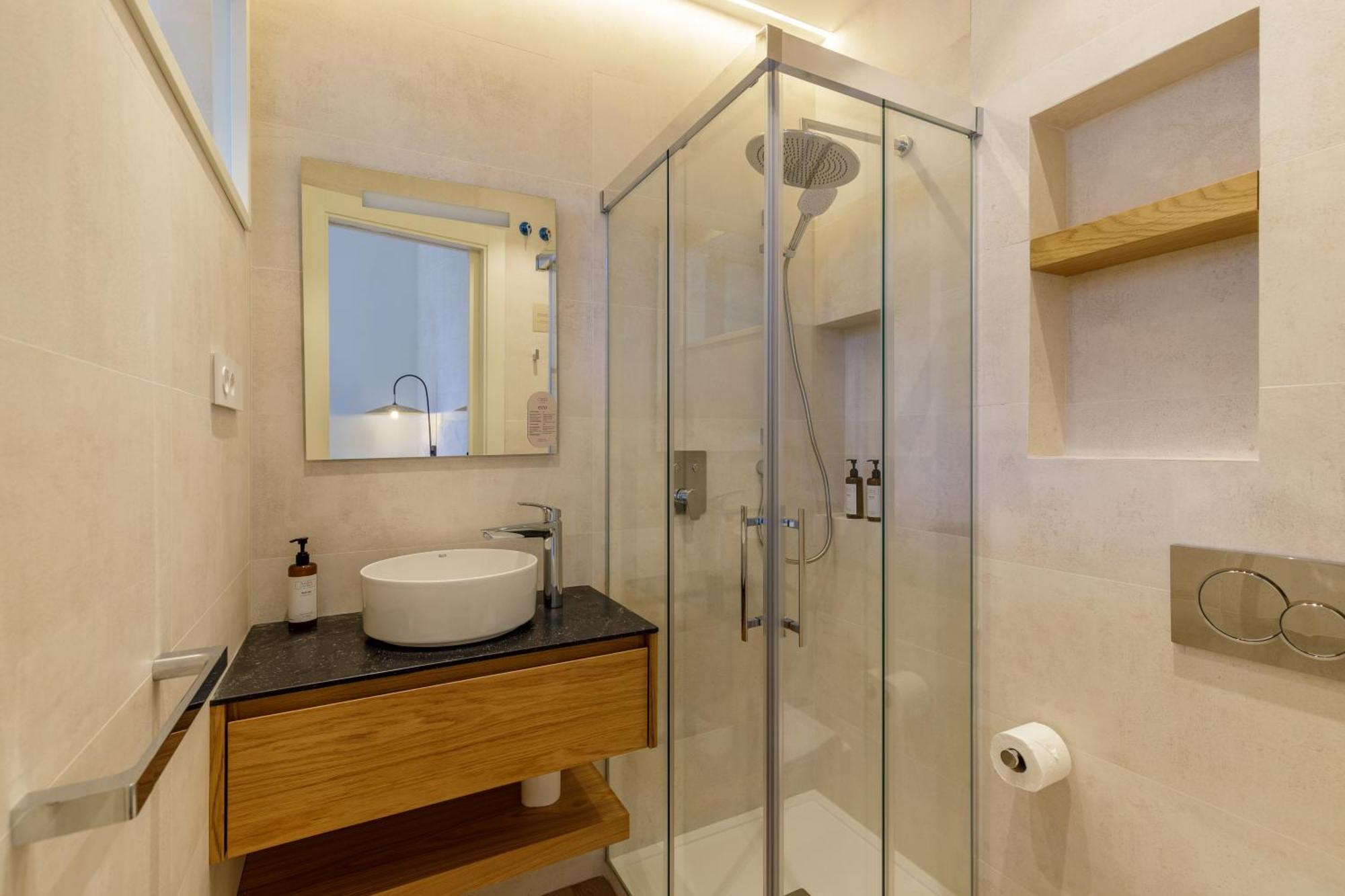 Marques De Velazquez II By Caleta Homes Málaga Esterno foto