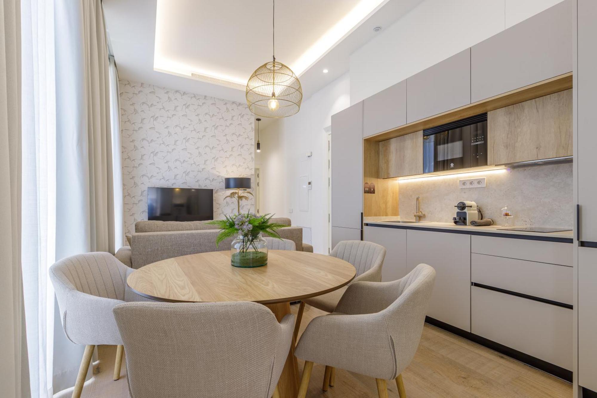 Marques De Velazquez II By Caleta Homes Málaga Esterno foto