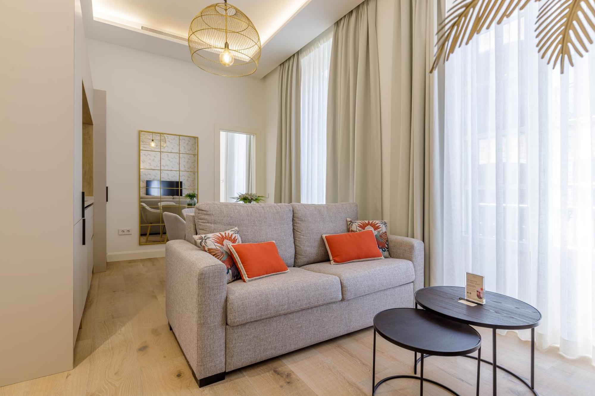 Marques De Velazquez II By Caleta Homes Málaga Esterno foto